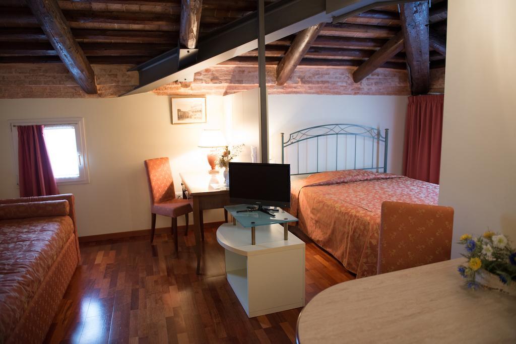 Residence Bertolini Πάδοβα Δωμάτιο φωτογραφία