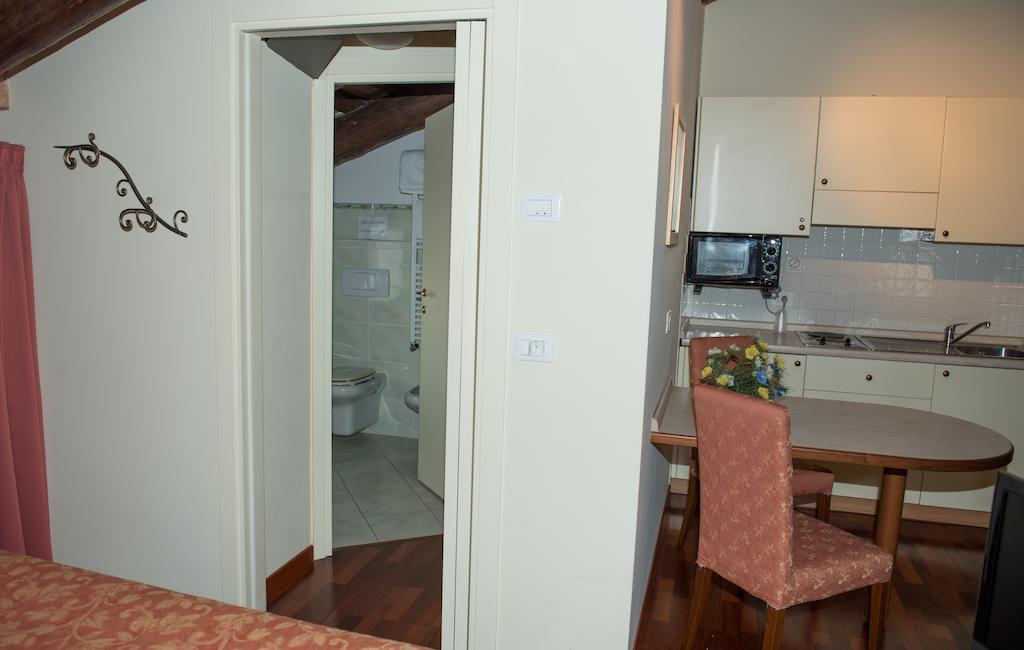 Residence Bertolini Πάδοβα Δωμάτιο φωτογραφία